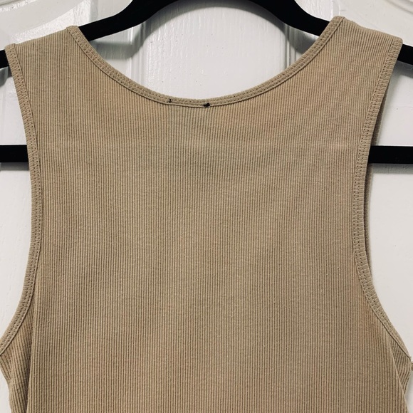 Super shiny gold sequins tank top 💎 - Picture 10 of 11